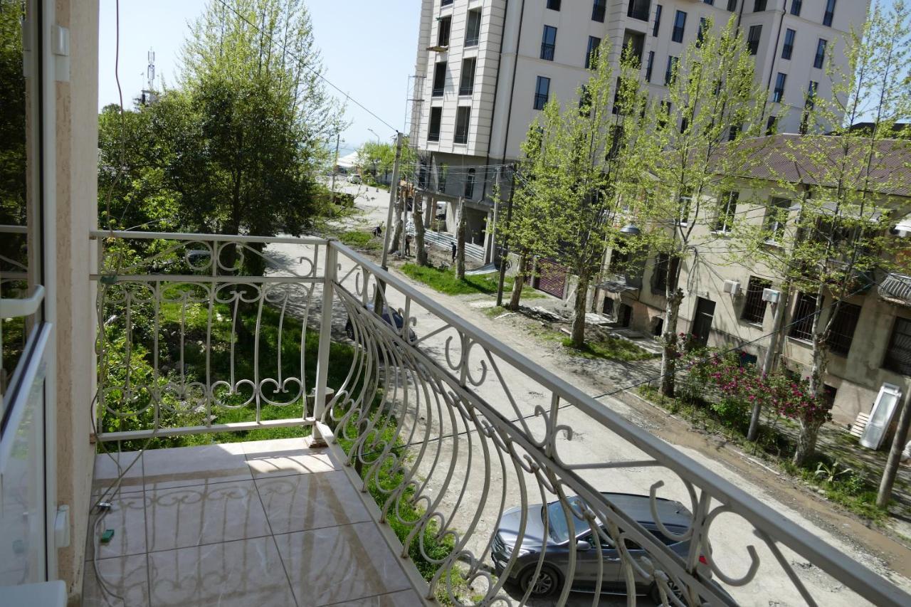 Apartments Na Beregu Sukhumi Exterior foto